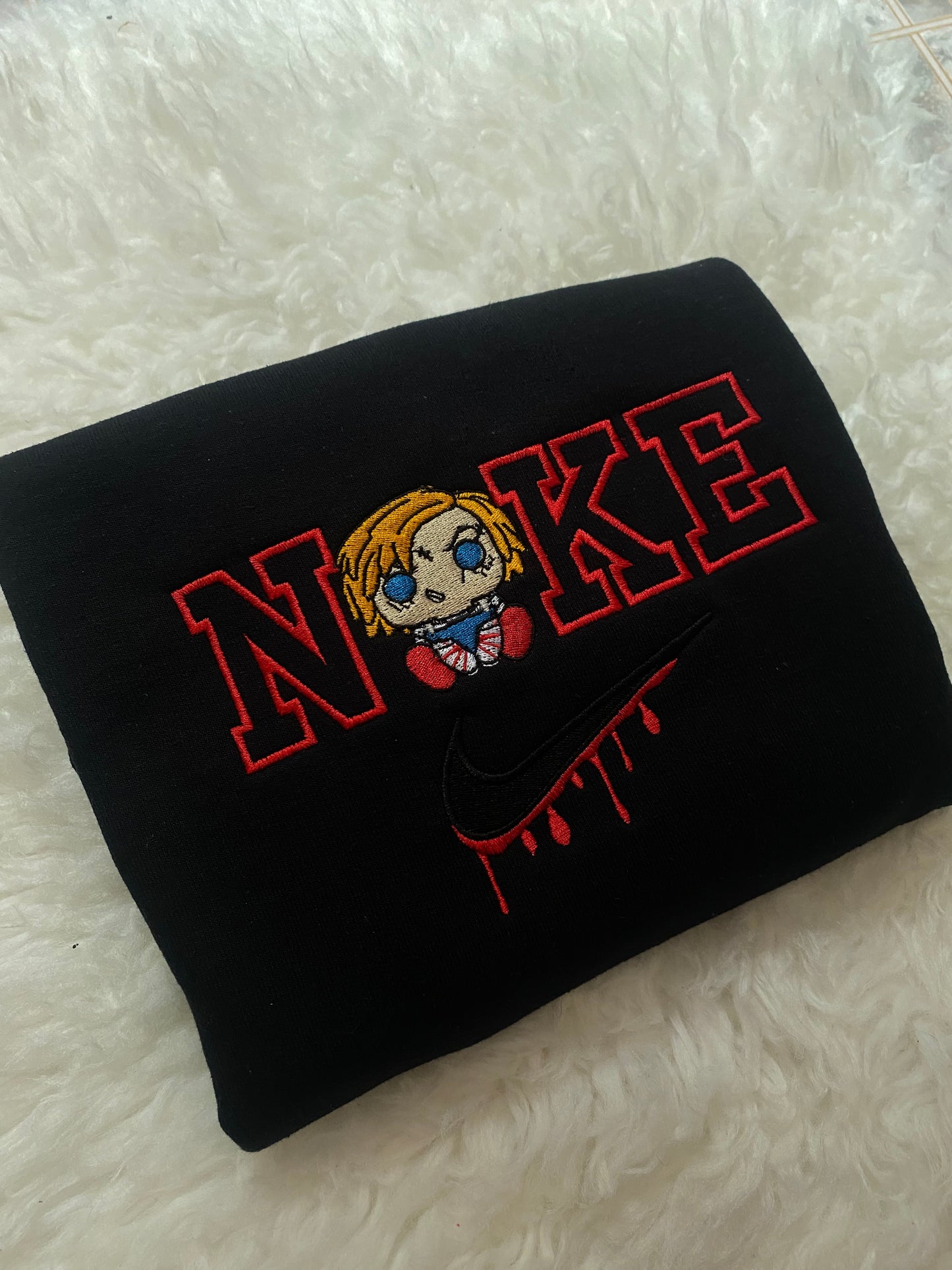 NKE chucky crewneck