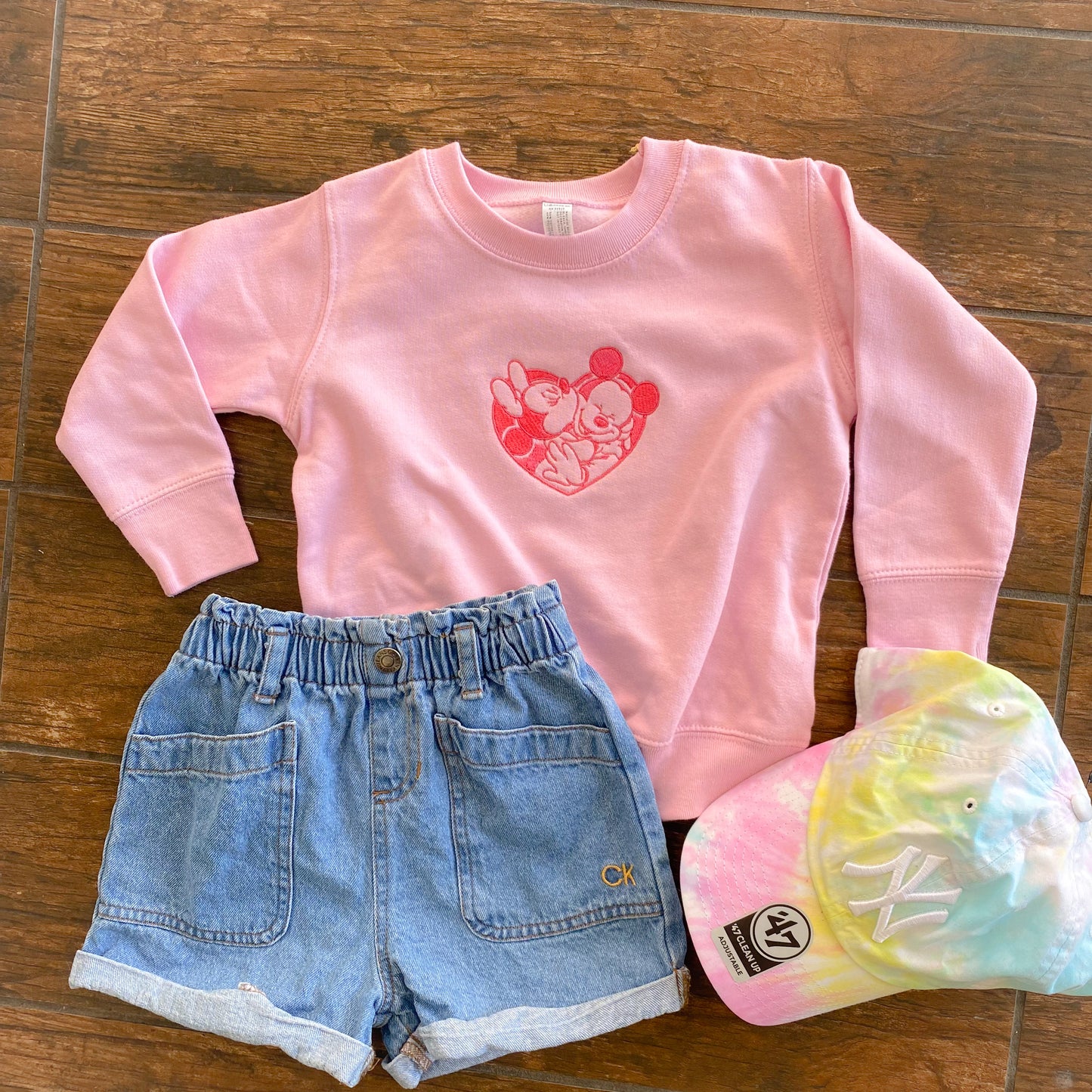 Sweethearts crewneck